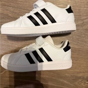 Adidas Kids White and Black Striped Sneakers